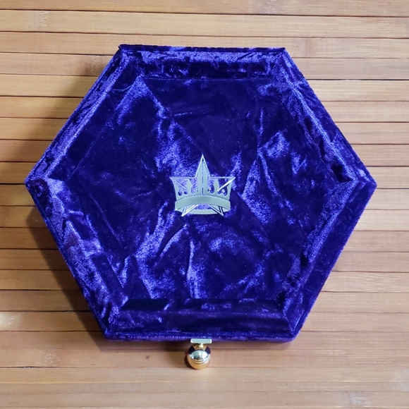 Jeffree Star Eyeshadow Palette Blood Lust - Picture 5 of 10